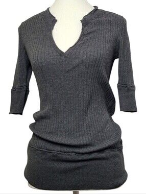 Mossimo Supply Co. Women's Gray Ribbed V Neck Short Sleeve Shirt Size L